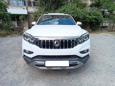 SsangYong Rexton, 2019 — photo 1