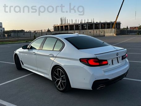 BMW 5 Series, 2020 — photo 2