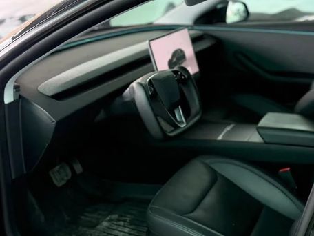 Tesla Model 3, 2025 — сүрөт 11