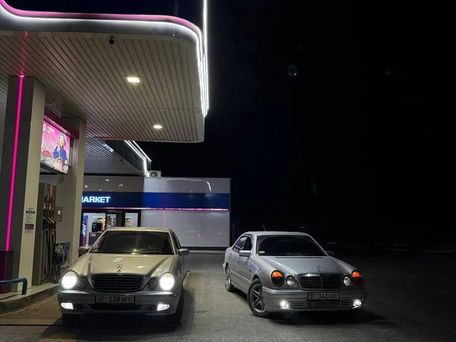 Mercedes-Benz E-Class, 2000 — photo 6
