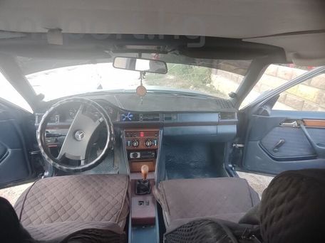 Mercedes-Benz W124, 1990 — фото 9