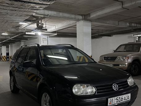 Volkswagen Golf, 2002