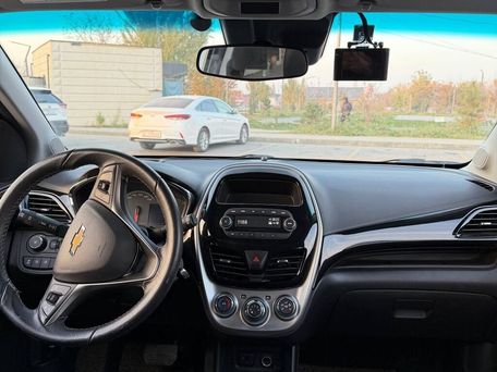 Chevrolet Spark, 2017 — photo 9