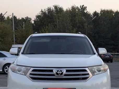Toyota Highlander, 2013 — photo 1