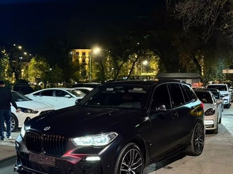 BMW X5, 2019 — 照片 1