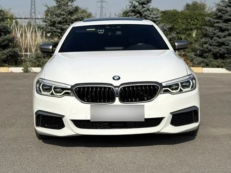 BMW 5 серии, 2016