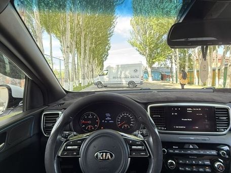 Kia Sportage, 2020 — photo 11