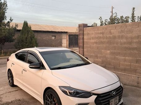 Hyundai Avante, 2018 — photo 2