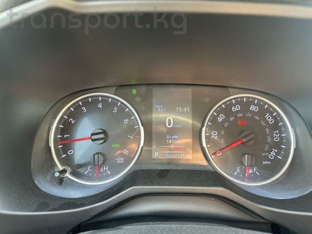 Toyota RAV4, 2018 — сүрөт 9