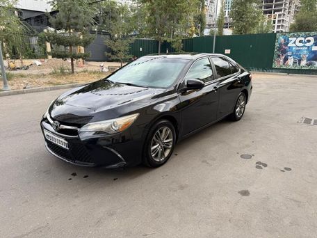 Toyota Camry, 2016