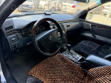 Mercedes-Benz E-Класс, 2002 — сүрөт 5
