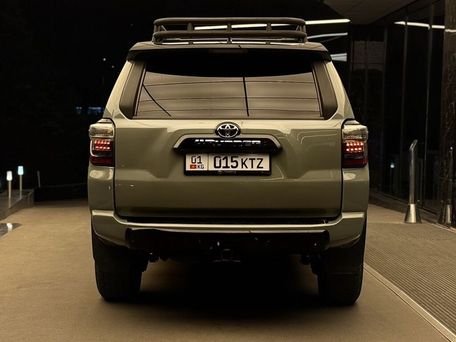 Toyota 4Runner, 2023 — фото 7