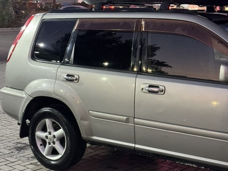 Nissan X-Trail, 2002 — 照片 10