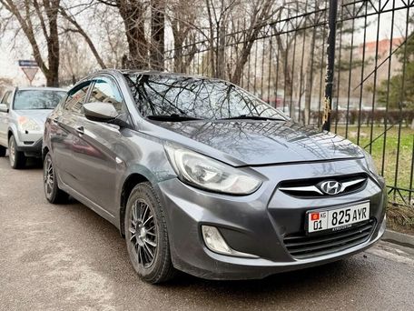 Hyundai Solaris, 2013 — 照片 2