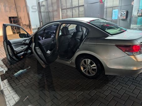 Honda Accord, 2009 — photo 8