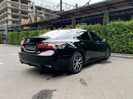 Toyota Camry, 2021 — 照片 4