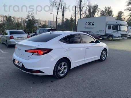 Hyundai Elantra, 2019 — photo 5