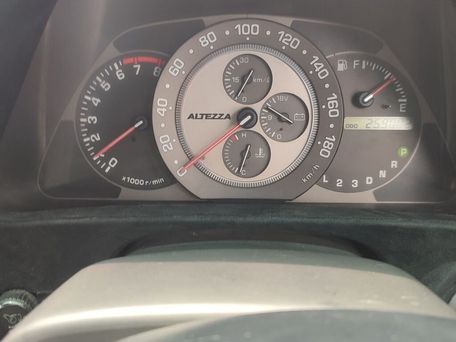 Toyota Altezza, 2002 — сүрөт 8