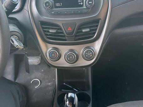 Chevrolet Spark, 2020 — photo 1