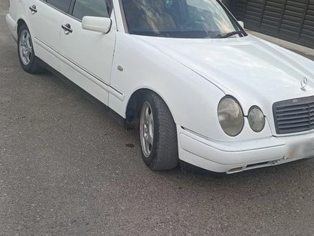 Mercedes-Benz E-Класс, 1997 — 照片 6