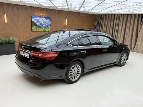 Toyota Avalon, 2017 — фото 2