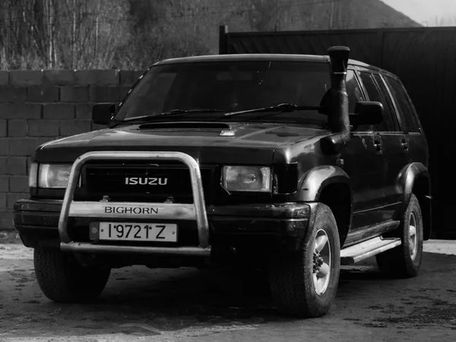 Isuzu Bighorn, 1995 — фото 2