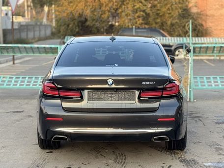 BMW 5 серии, 2021 — 照片 4