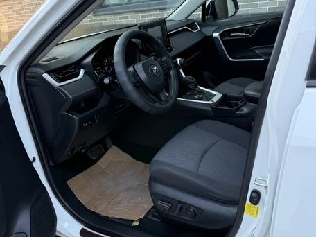 Toyota RAV4, 2020 — photo 12