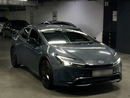 Toyota Prius v (+), 2023 — сүрөт 5