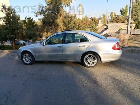 Mercedes-Benz E-Class, 2003 — photo 2