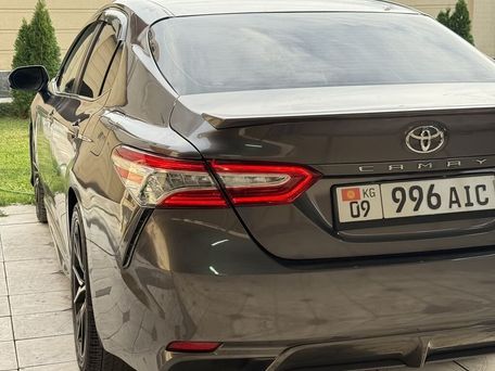 Toyota Camry, 2019 — фото 7