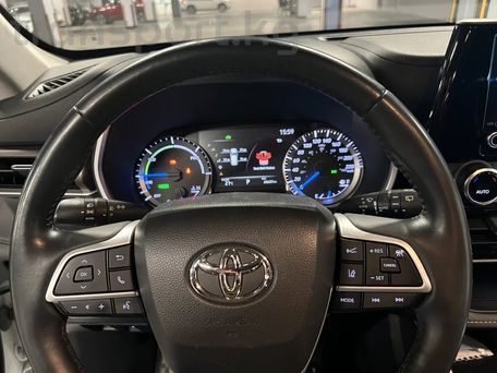 Toyota Highlander, 2023 — сүрөт 10