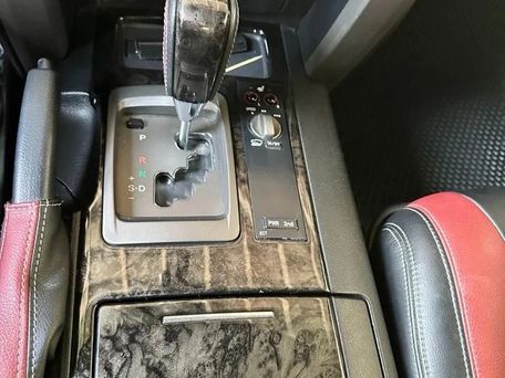 Toyota Land Cruiser, 2010 — 照片 3