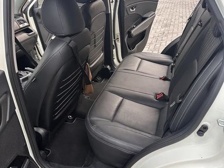 SsangYong Tivoli, 2018 — photo 9