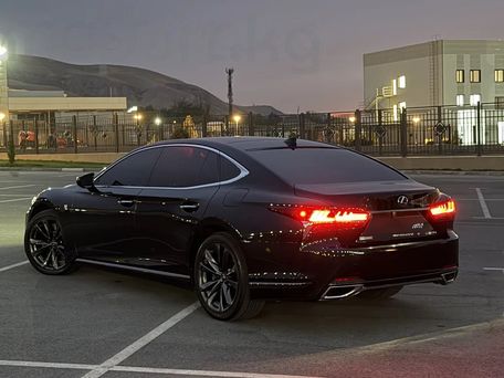 Lexus LS, 2018 — 照片 4