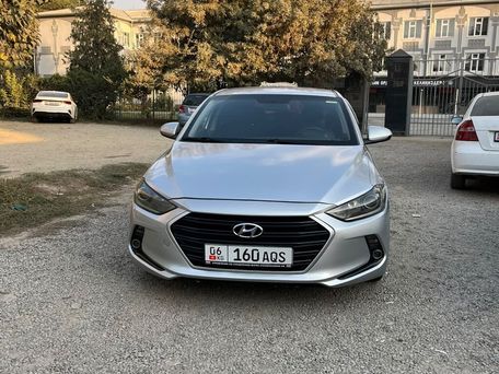 Hyundai Elantra, 2018 — photo 1
