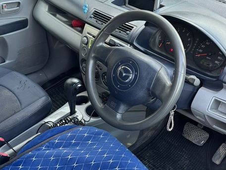 Mazda Demio, 2004 — photo 5