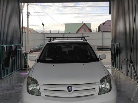 Toyota Ist, 2003 — сүрөт 1