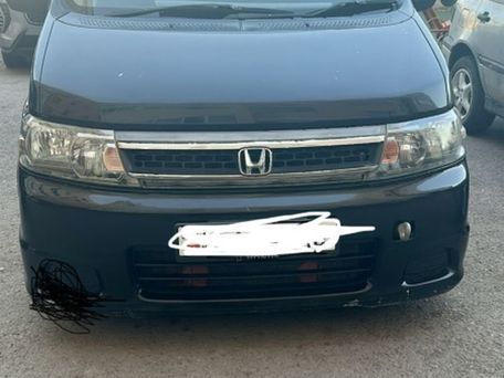 Honda Stepwgn, 2005 — photo 1