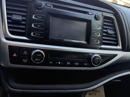 Toyota Highlander, 2018 — photo 9
