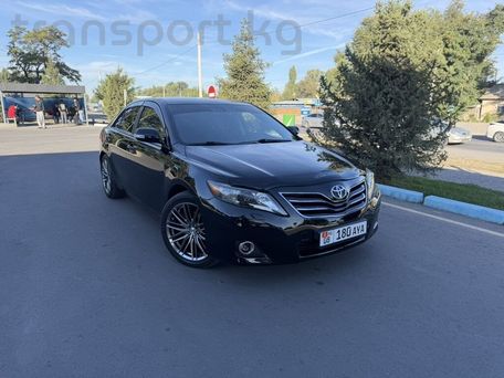 Toyota Camry, 2011