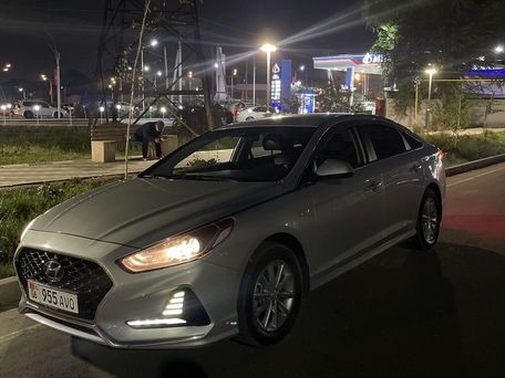 Hyundai Sonata, 2020 — фото 1
