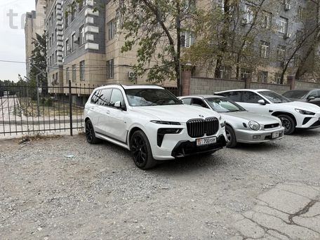 BMW X7, 2023 — сүрөт 4