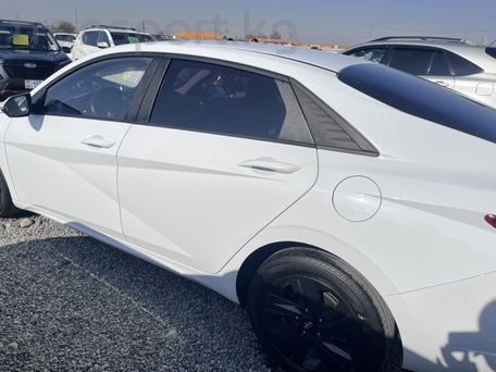 Hyundai Avante, 2021 — photo 2