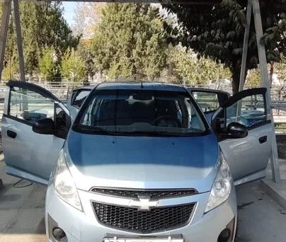 Chevrolet Spark, 2010 — 照片 1