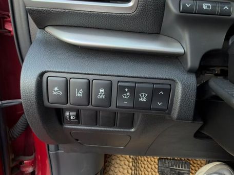 Mitsubishi Eclipse Cross, 2018 — сүрөт 12
