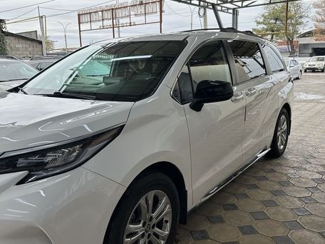 Toyota Sienna, 2022 — сүрөт 3