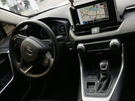 Toyota RAV4, 2024 — photo 9