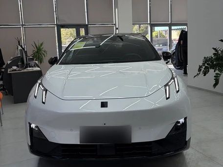 Lynk & Co Z20, 2024