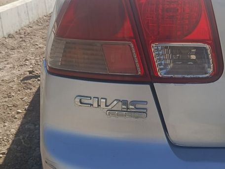Honda Civic, 2004 — 照片 5